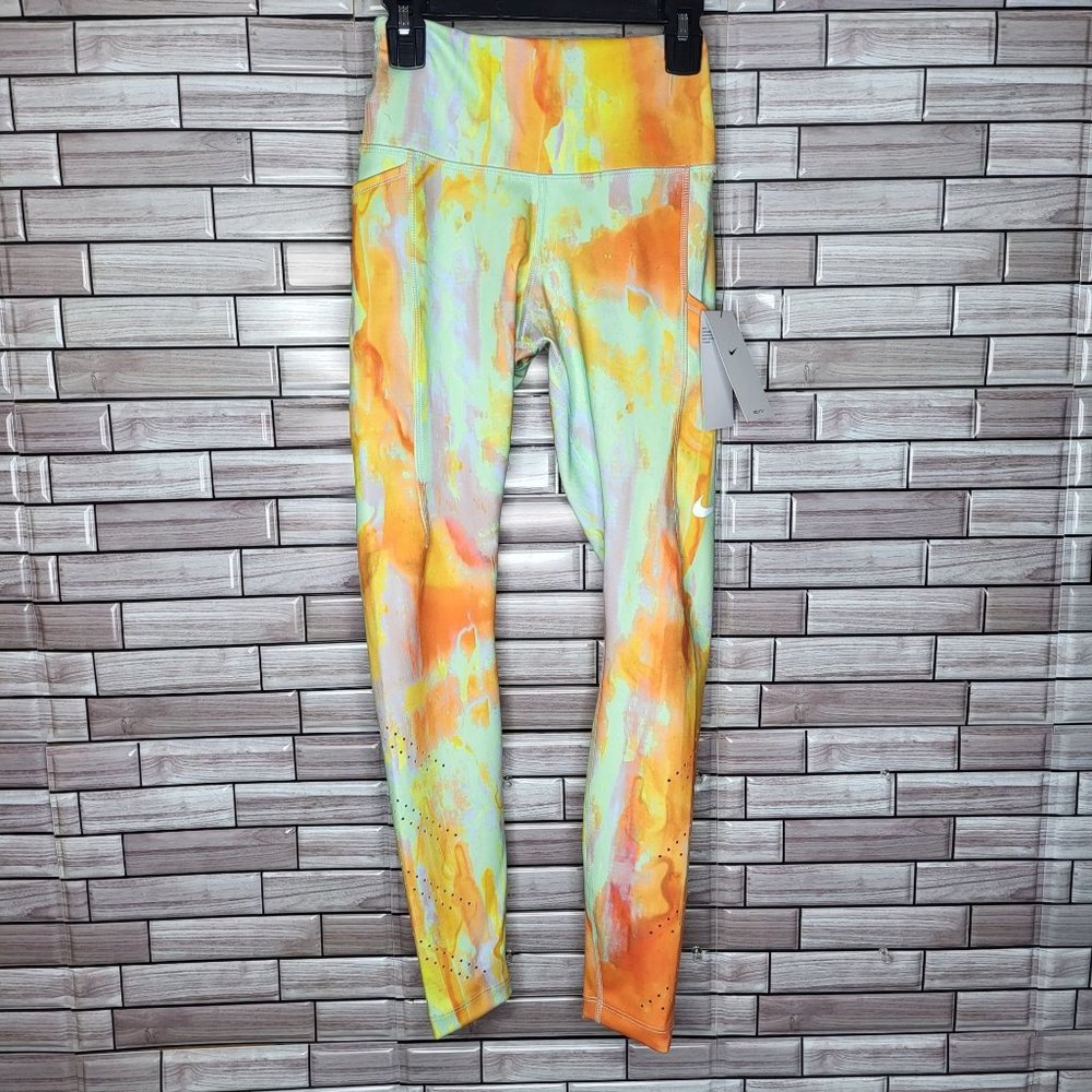 Nike Women's XS Dri-FIT Epic Luxe Mid-Rise 7/8 Length Pocket Running Leggings